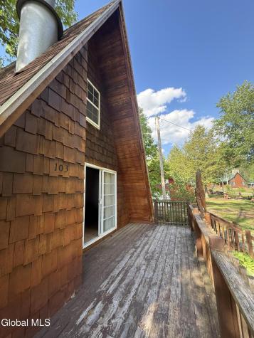 103 Florence Avenue Northampton NY 12117