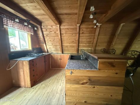 103 Florence Avenue Northampton NY 12117