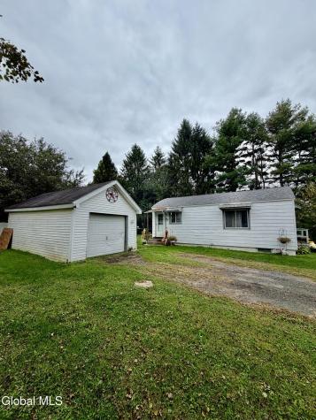 341 S Kingsboro Avenue Gloversville NY 12078