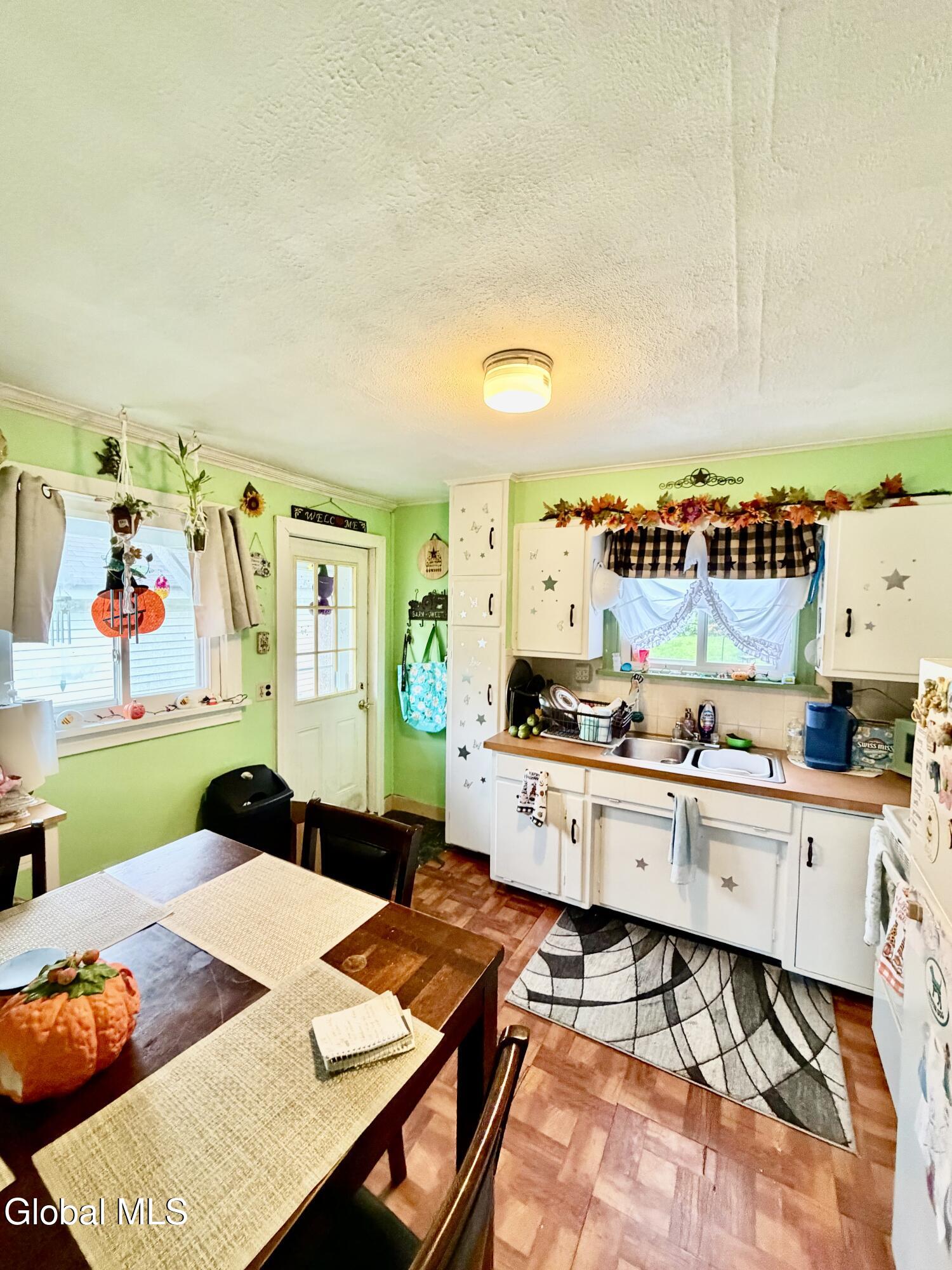 341 S Kingsboro Avenue Gloversville NY 12078