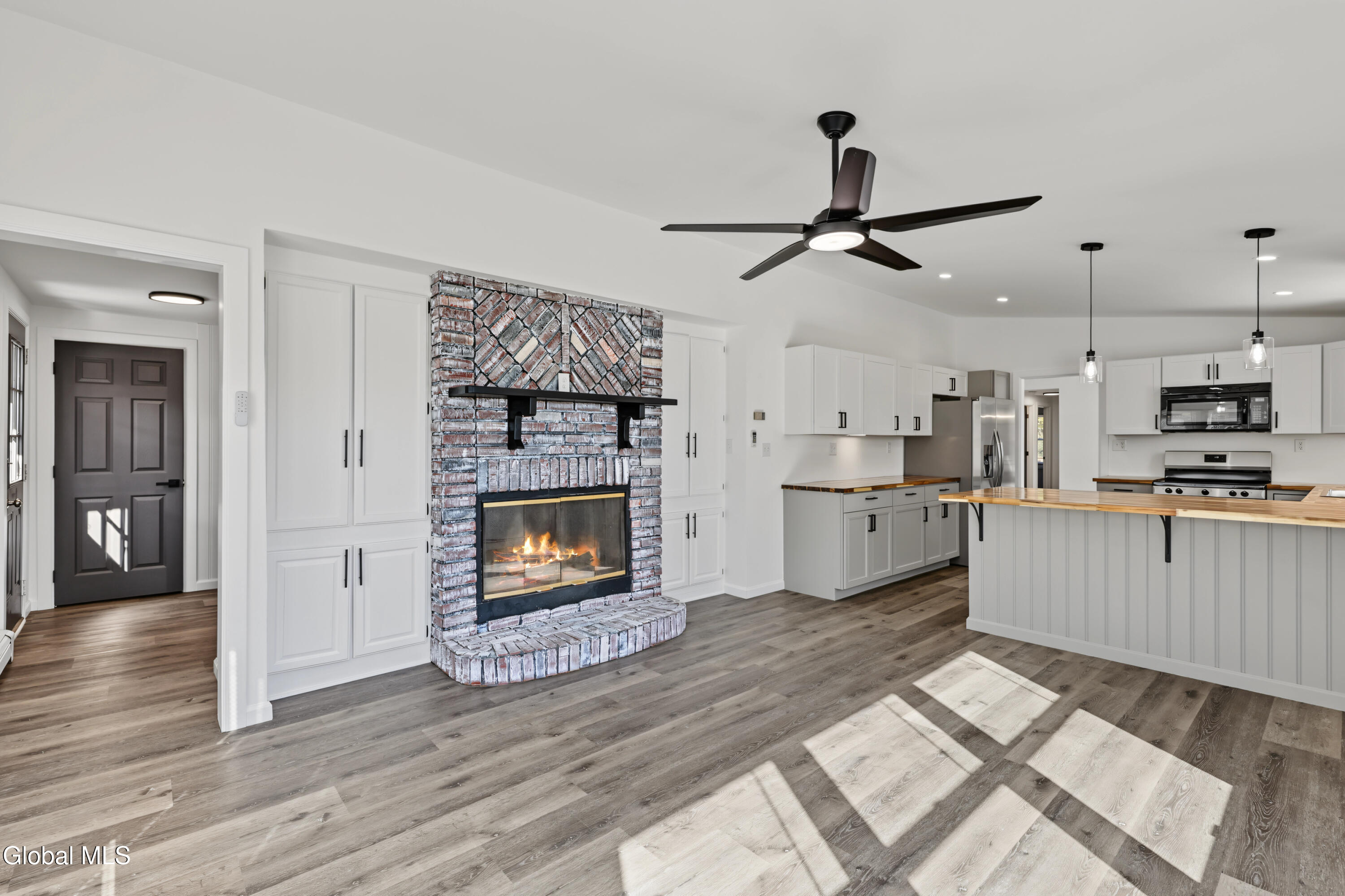 110 Fox Road Middle Grove NY 12850
