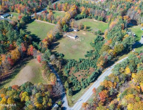 110 Fox Road Middle Grove NY 12850