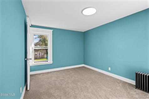 1471 Helderberg Avenue Schenectady NY 12306