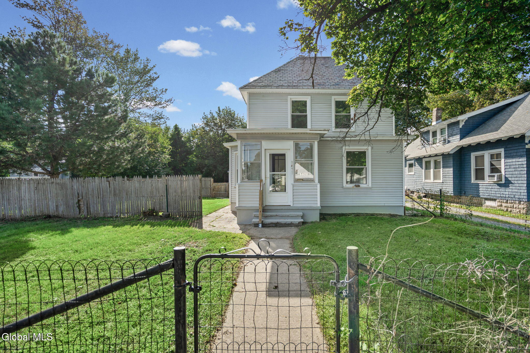 1471 Helderberg Avenue Schenectady NY 12306