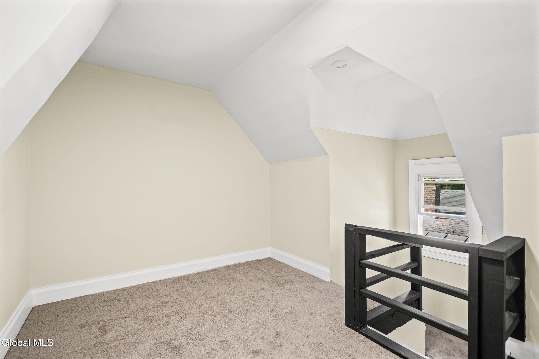 1471 Helderberg Avenue Schenectady NY 12306