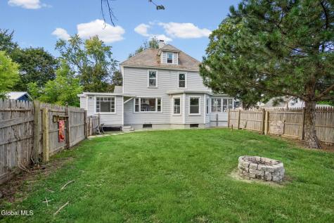 1471 Helderberg Avenue Schenectady NY 12306