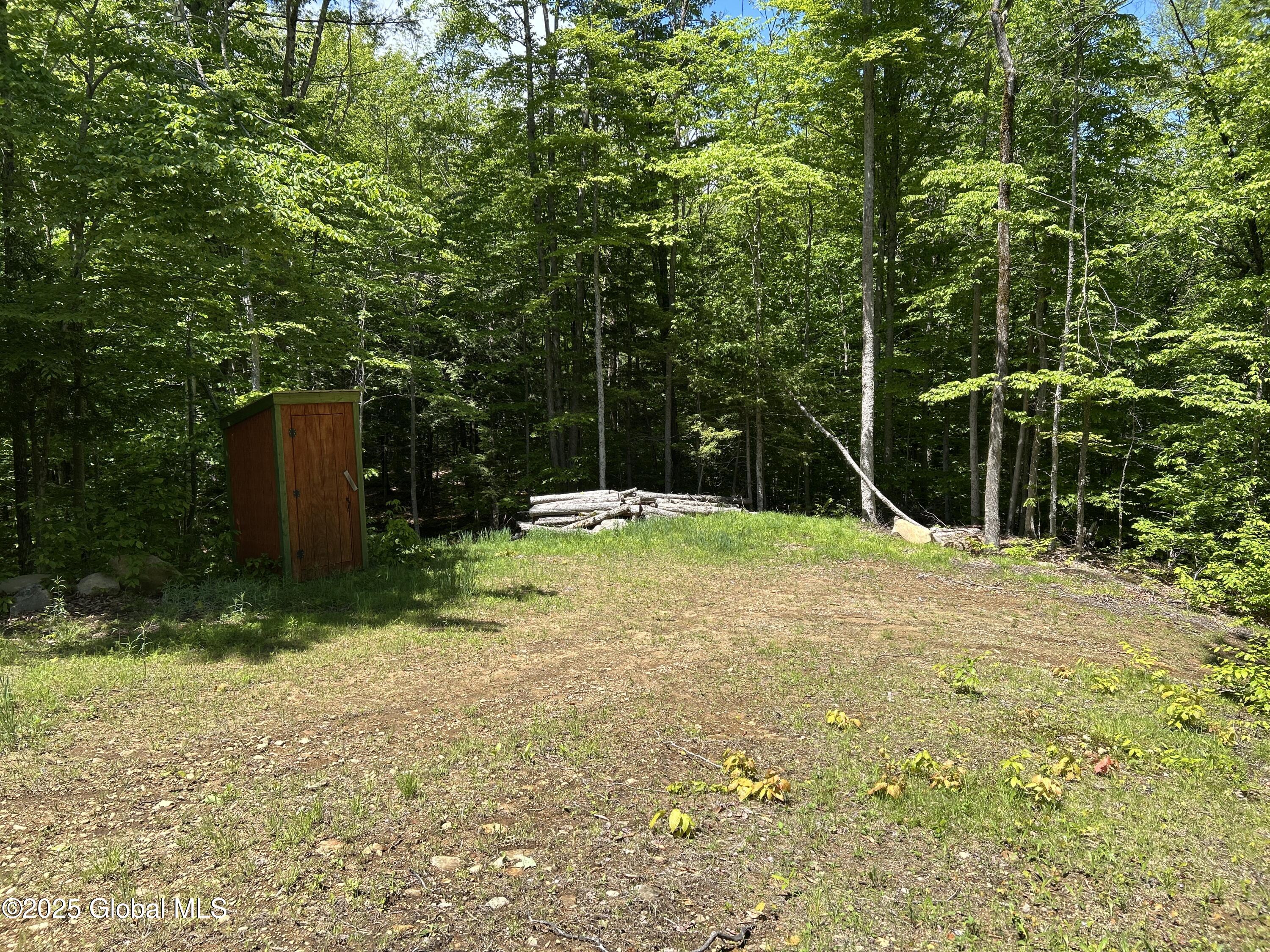 10 W Tucker Road Stoney Creek NY 12878