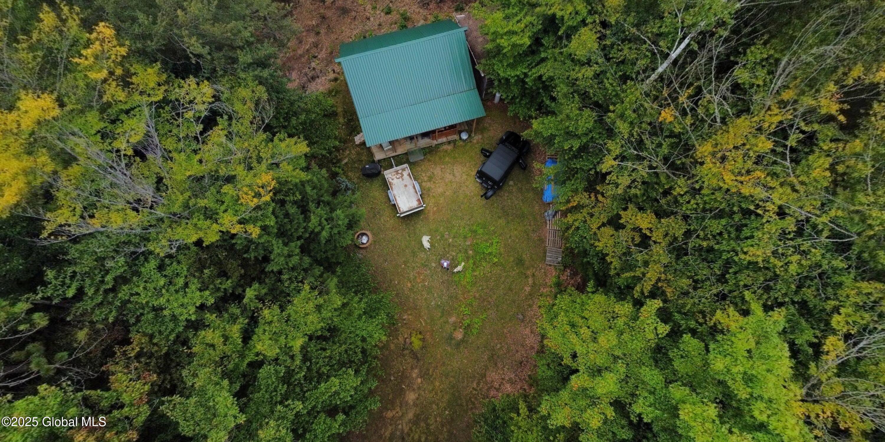 10 W Tucker Road Stoney Creek NY 12878