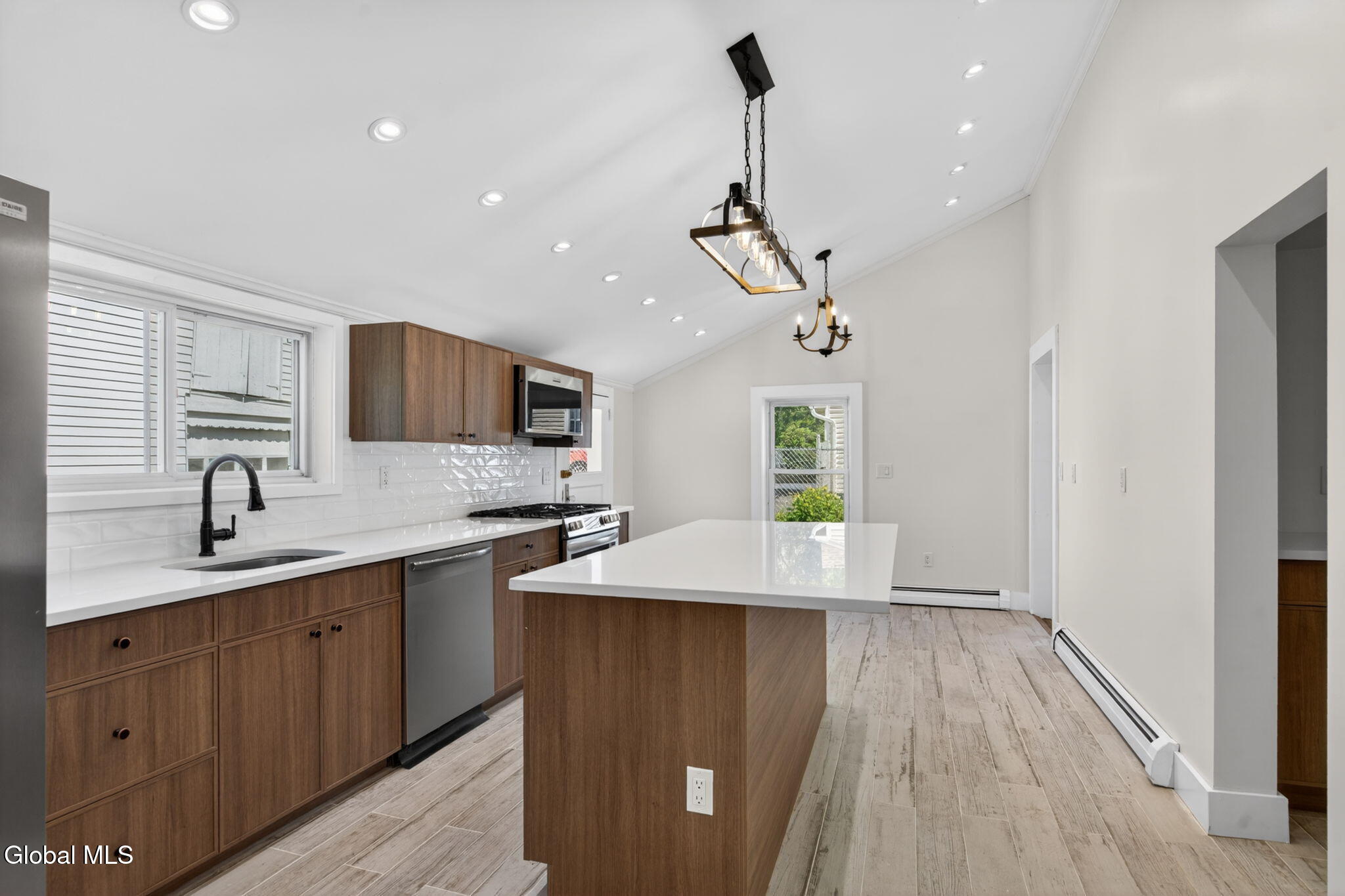 1341 S Schodack Road Castleton NY 12033