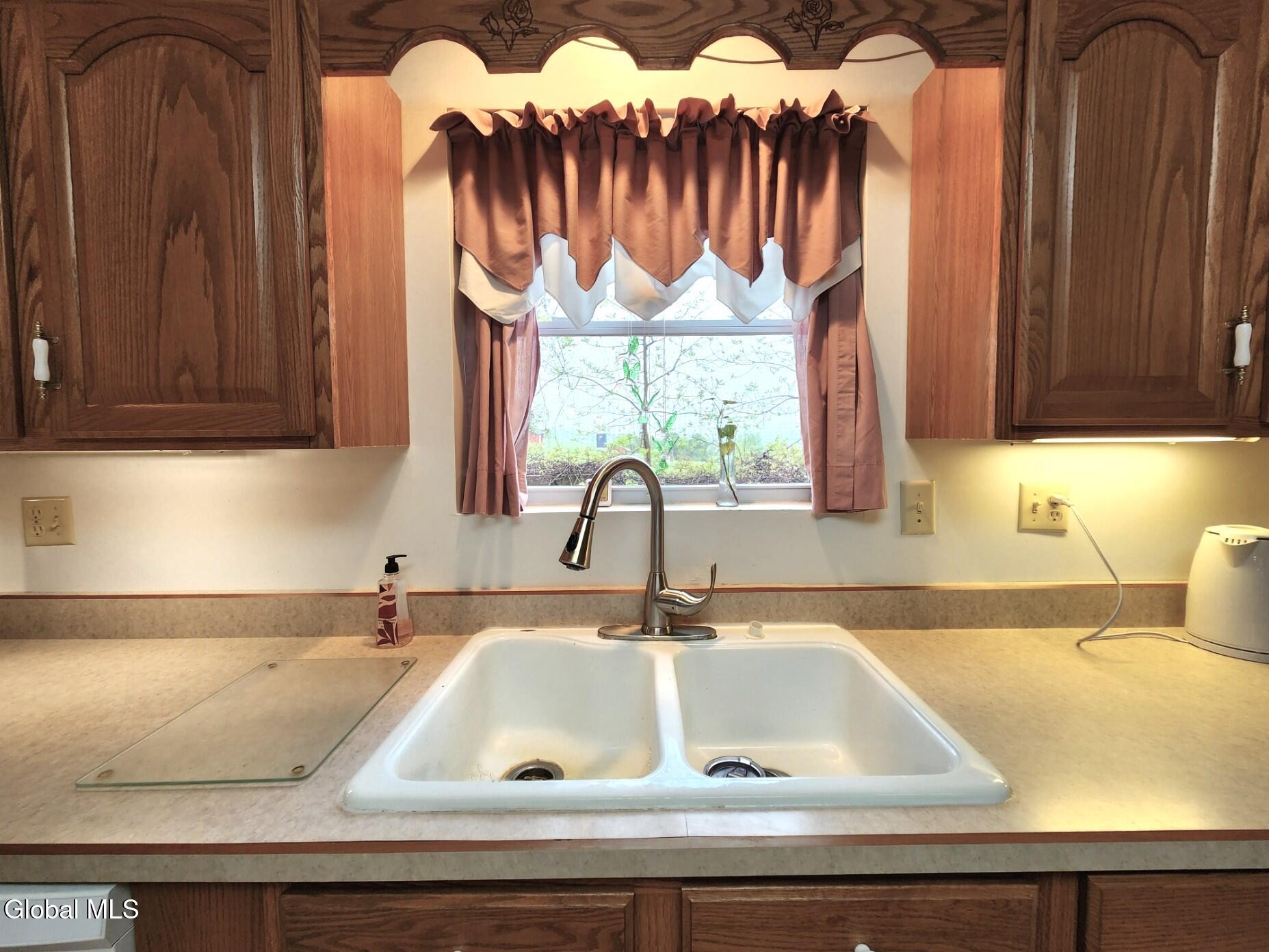 5214 Ny-145 Cobleskill NY 12043