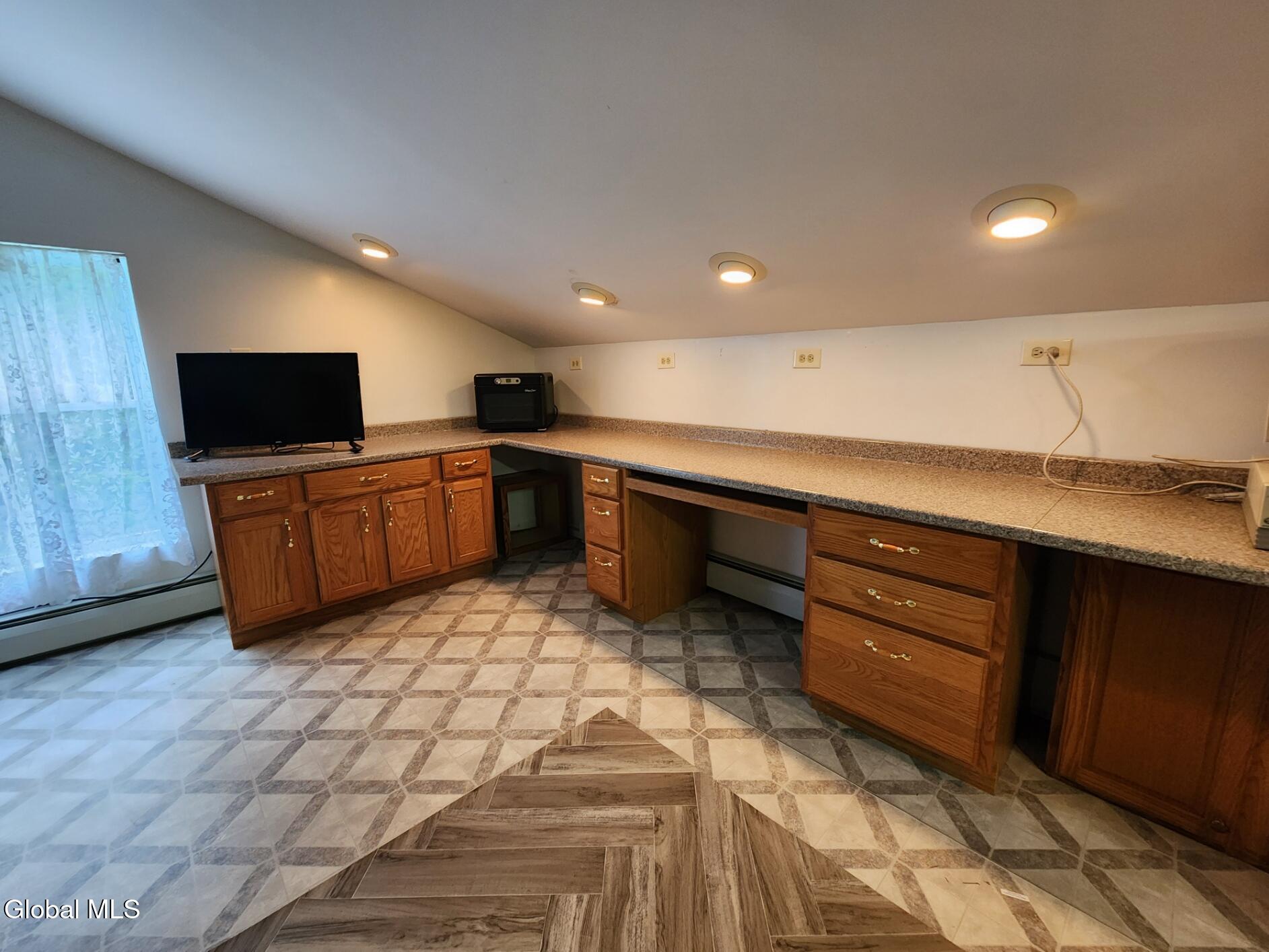 5214 Ny-145 Cobleskill NY 12043