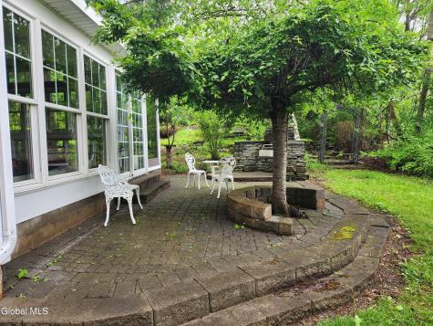 5214 Ny-145 Cobleskill NY 12043