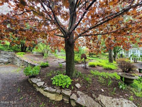 5214 Ny-145 Cobleskill NY 12043