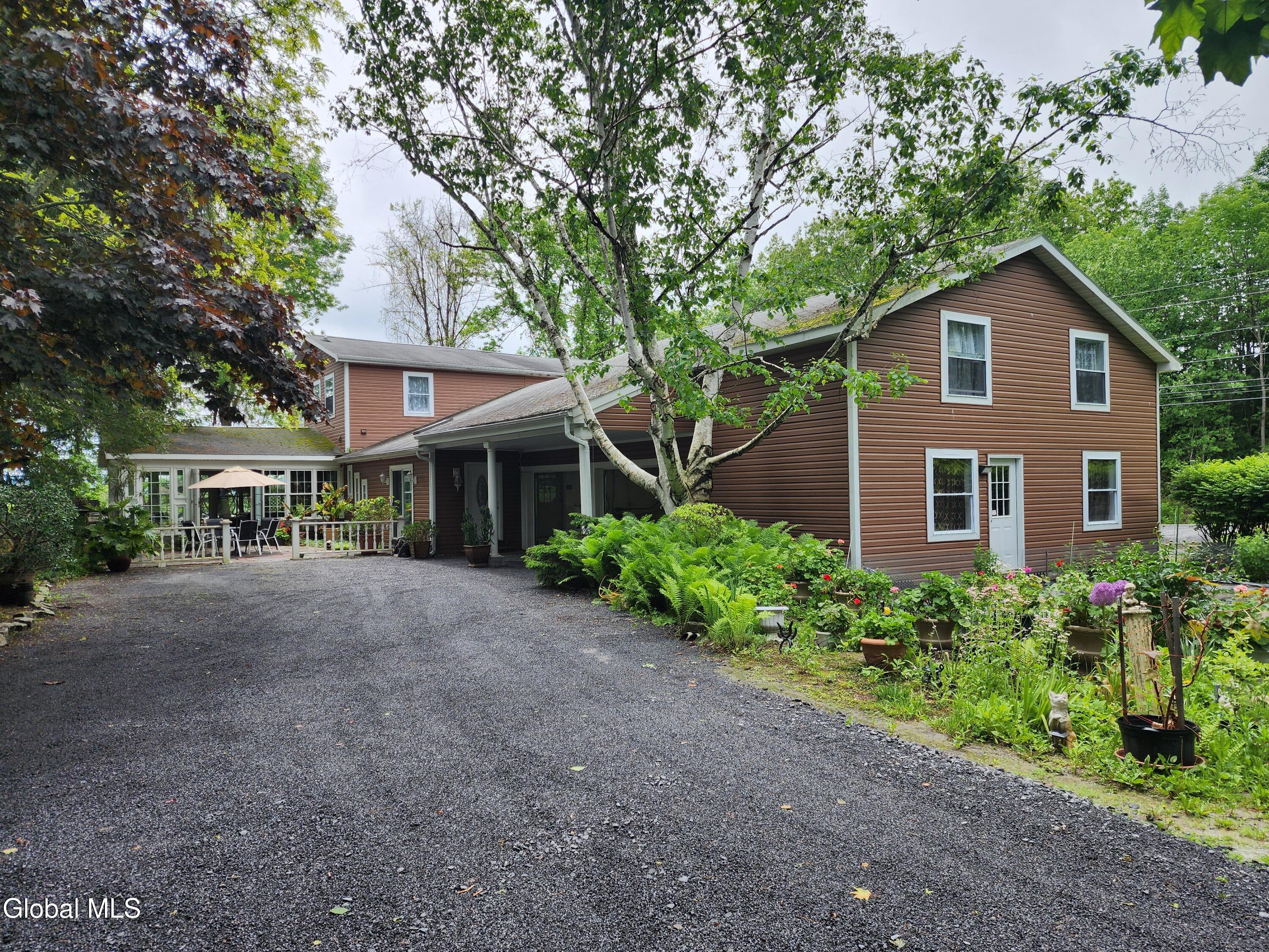 5214 Ny-145 Cobleskill NY 12043