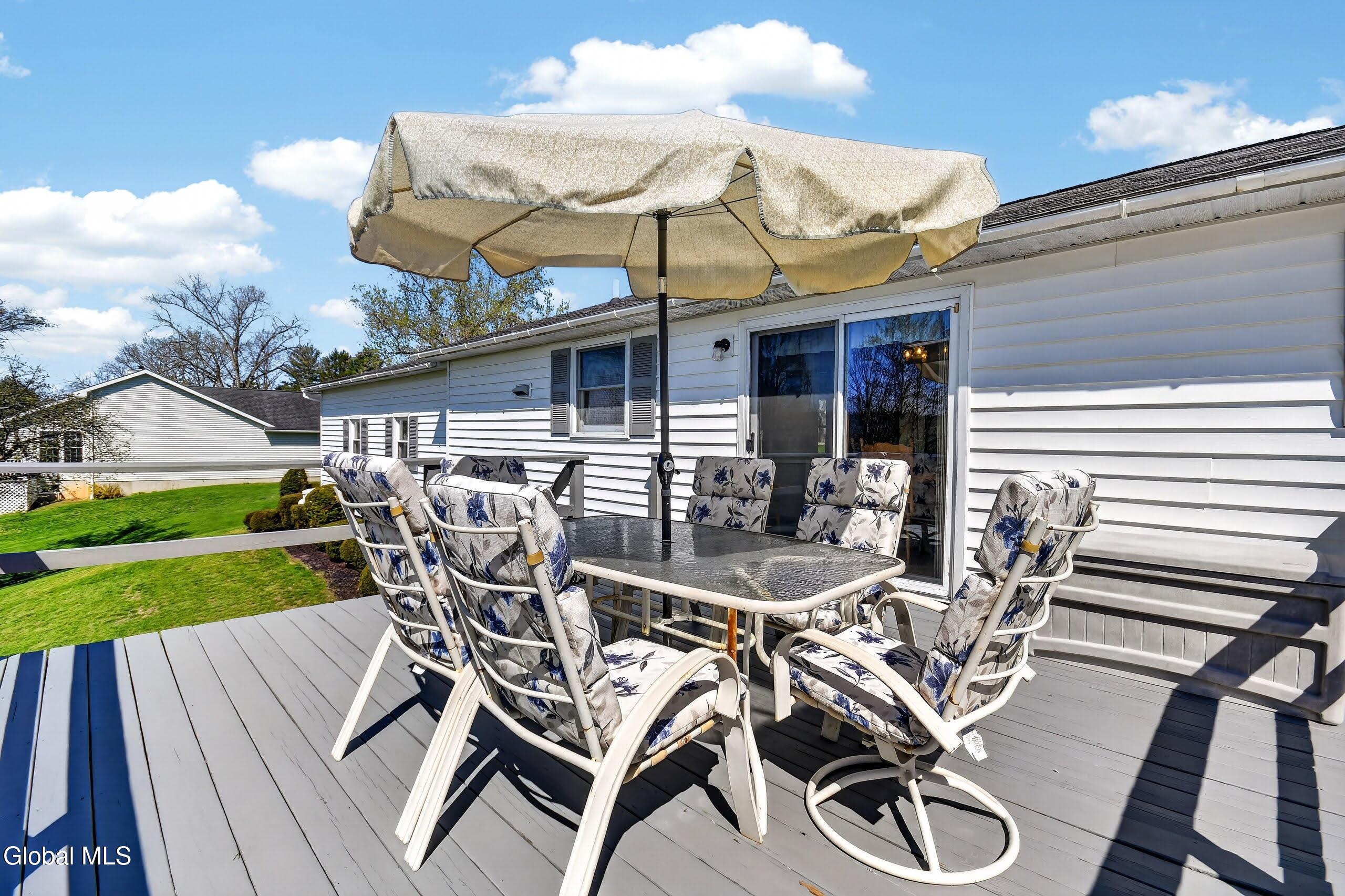 8 Rockefeller Drive St Johnsville NY 13452
