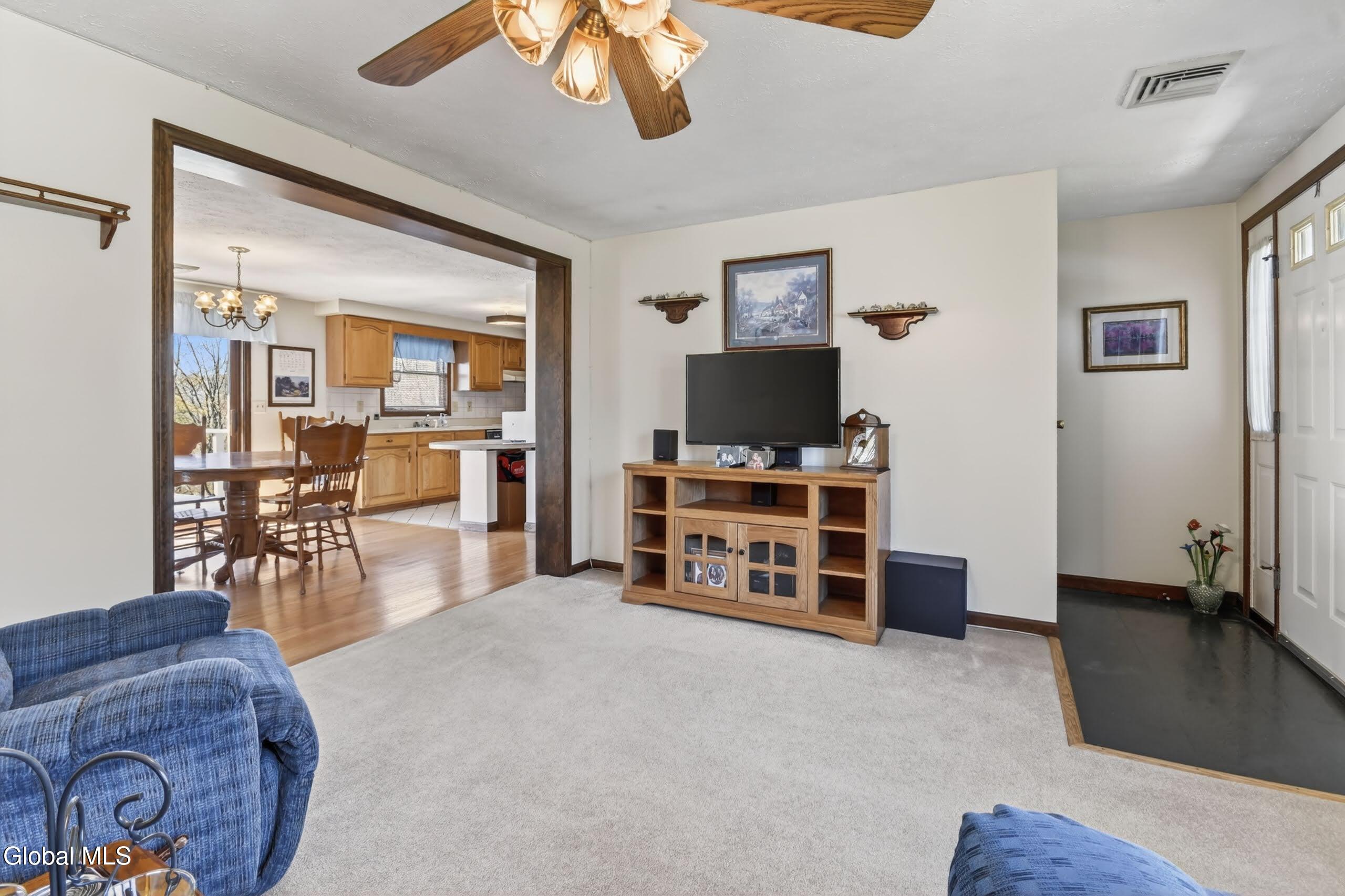 8 Rockefeller Drive St Johnsville NY 13452