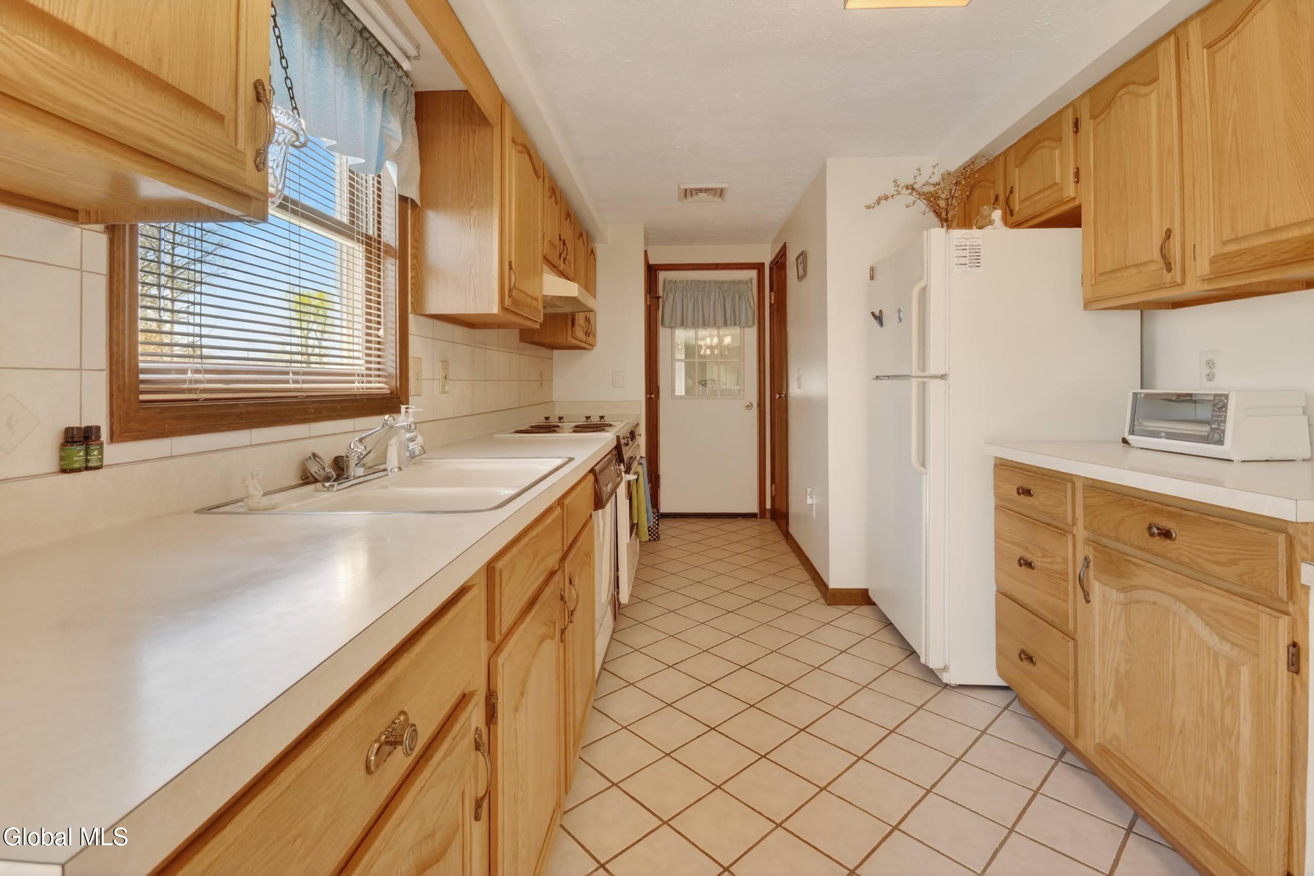 8 Rockefeller Drive St Johnsville NY 13452
