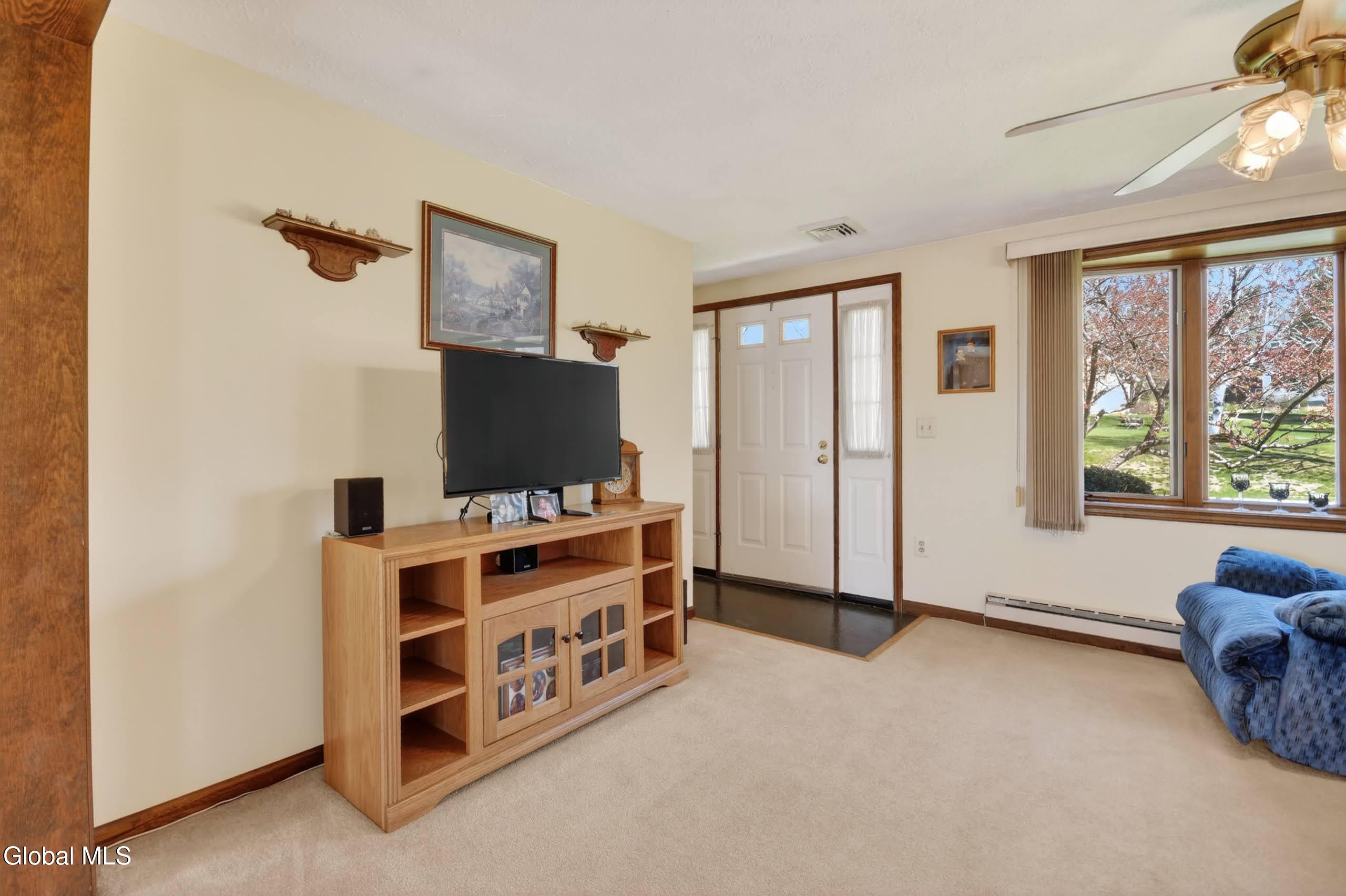 8 Rockefeller Drive St Johnsville NY 13452