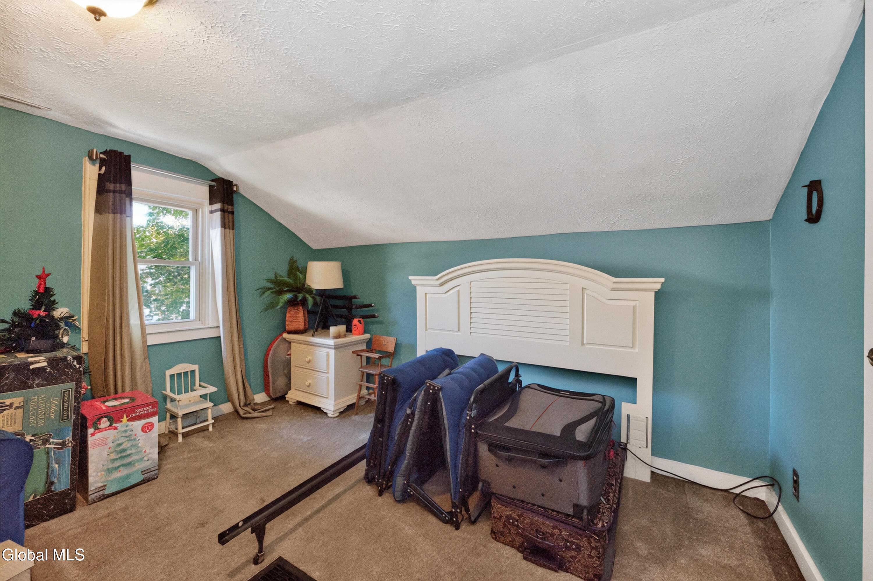 7 Colonial Road Stillwater NY 12170
