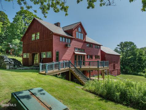252 Tingue Road Cambridge NY 12816