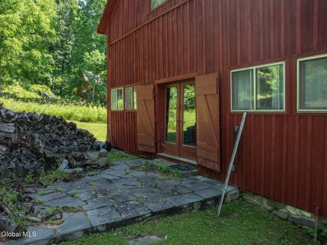 252 Tingue Road Cambridge NY 12816