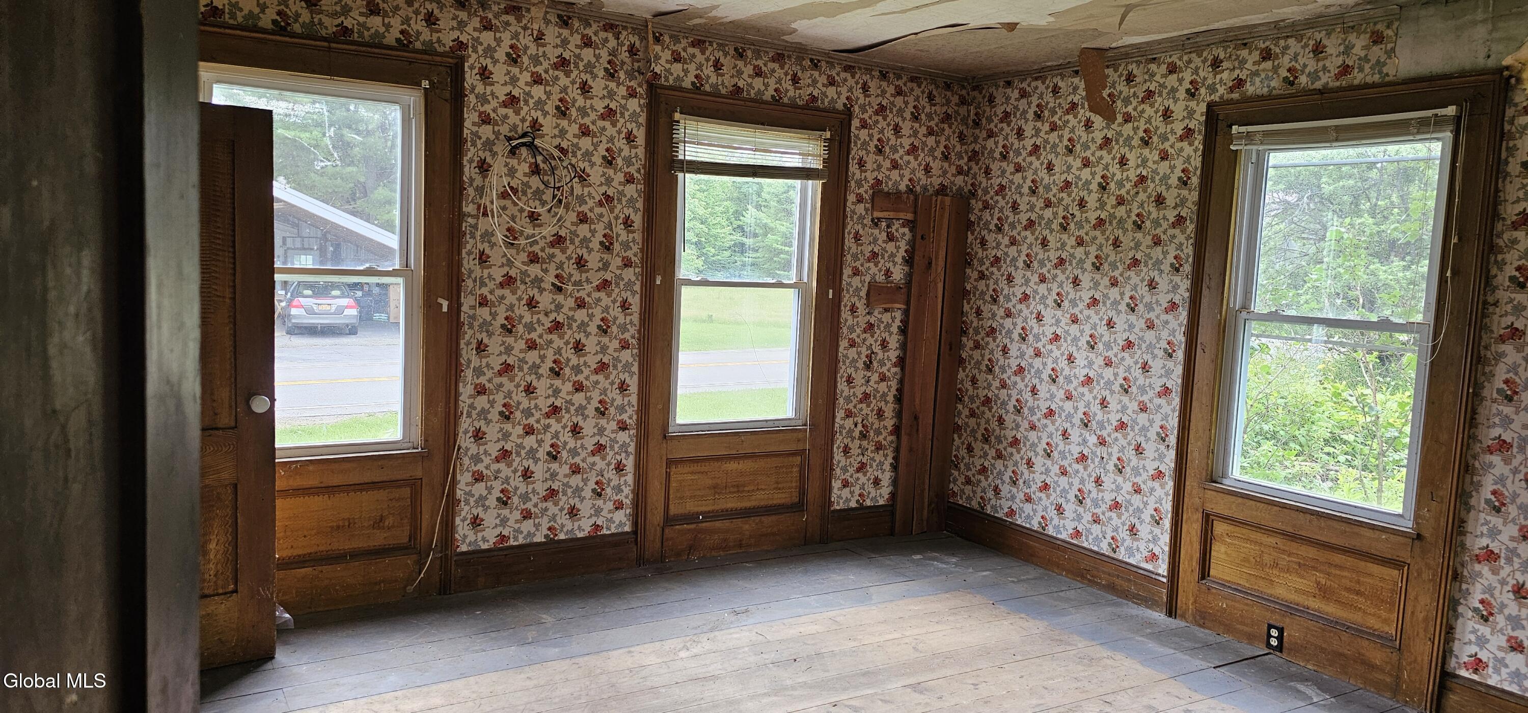 150 County Highway 112 Gloversville NY 12078