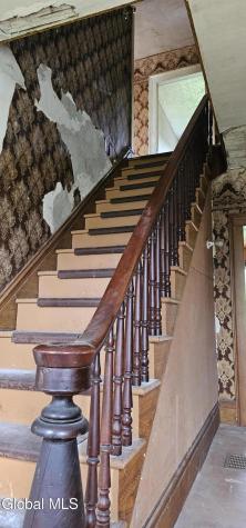 150 County Highway 112 Gloversville NY 12078