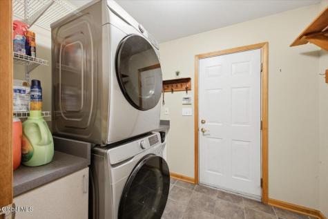 75 Farr Lane Queensbury NY 12804