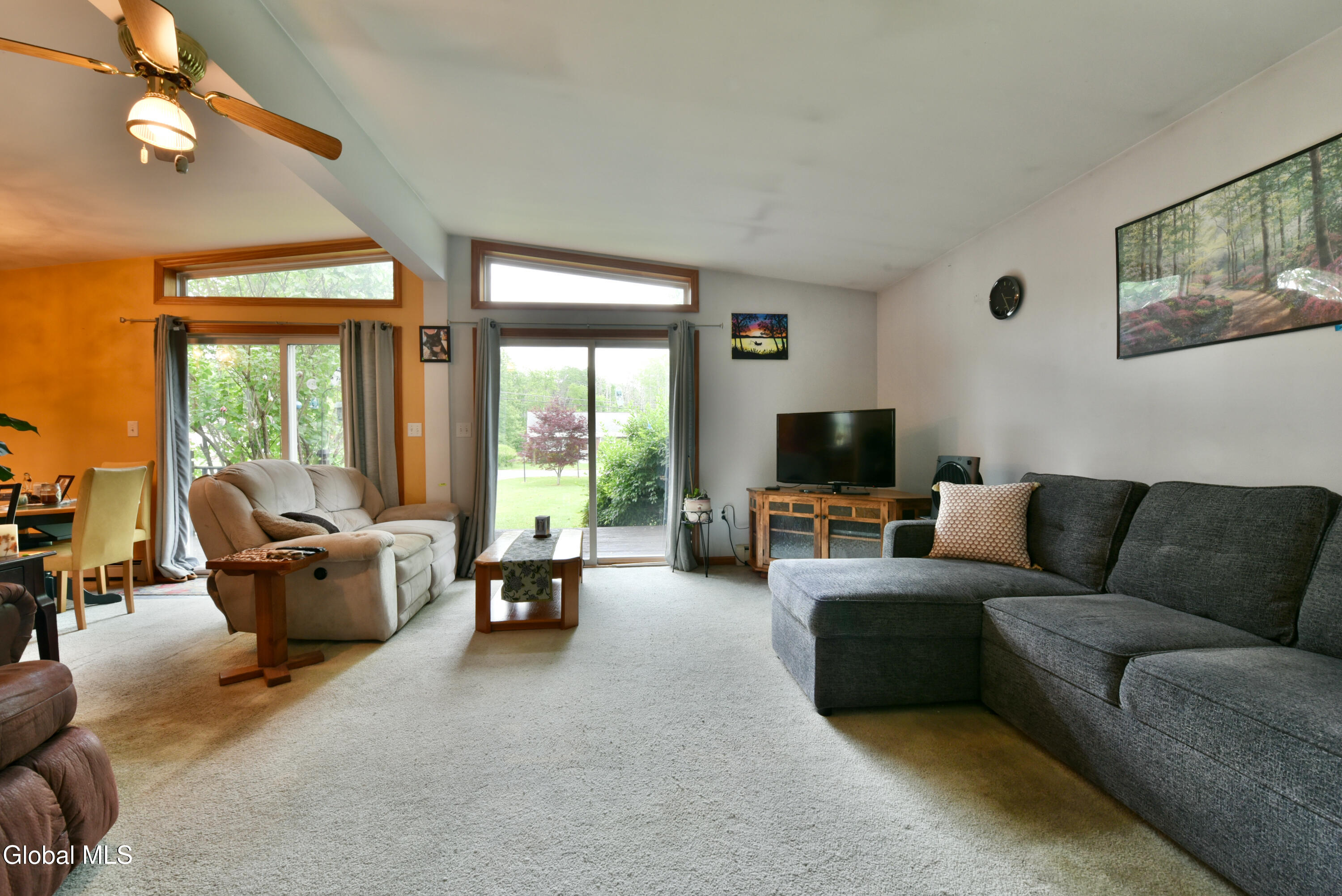 1252 Midline Road Amsterdam NY 12010