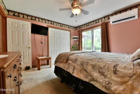 1252 Midline Road Amsterdam NY 12010