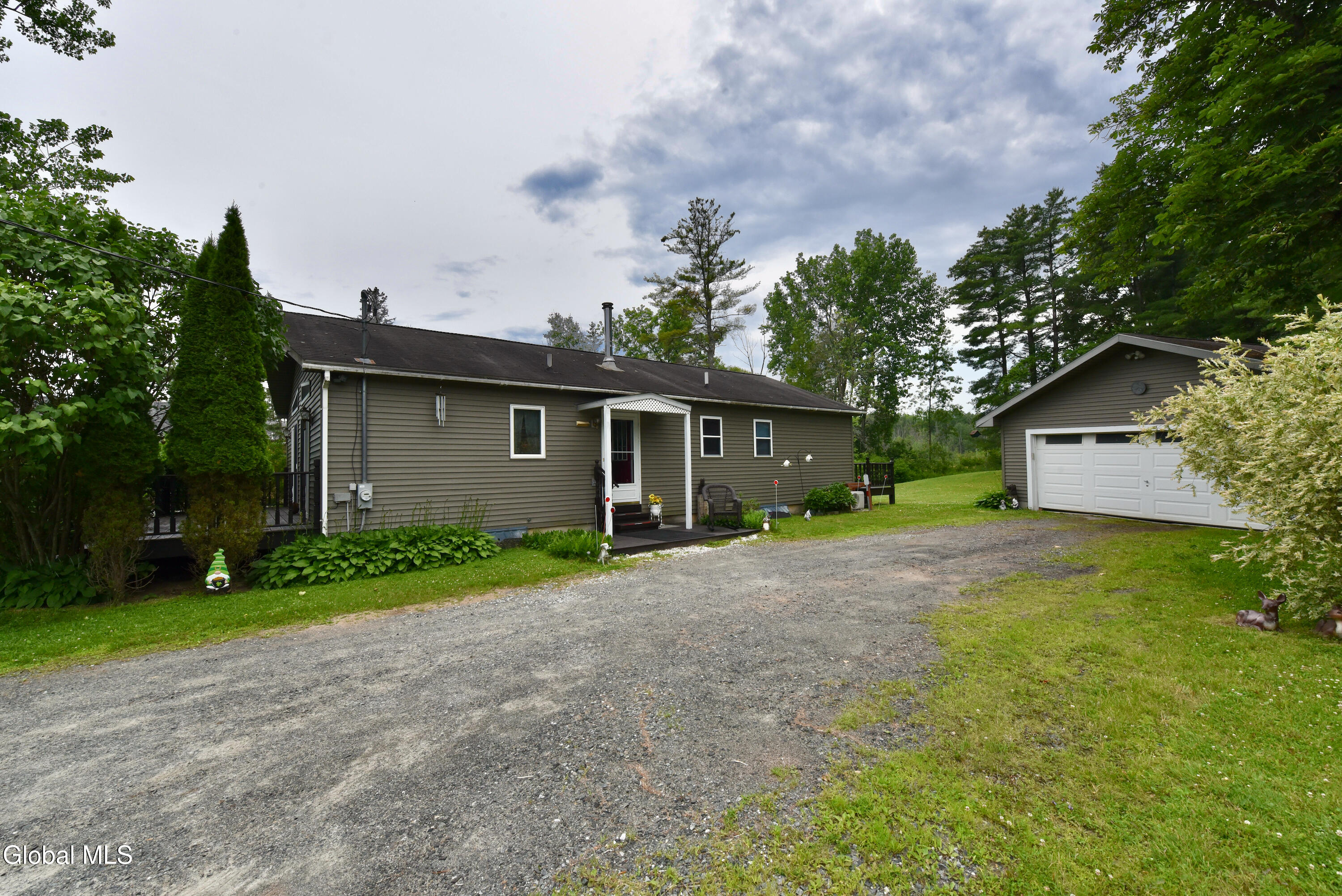 1252 Midline Road Amsterdam NY 12010