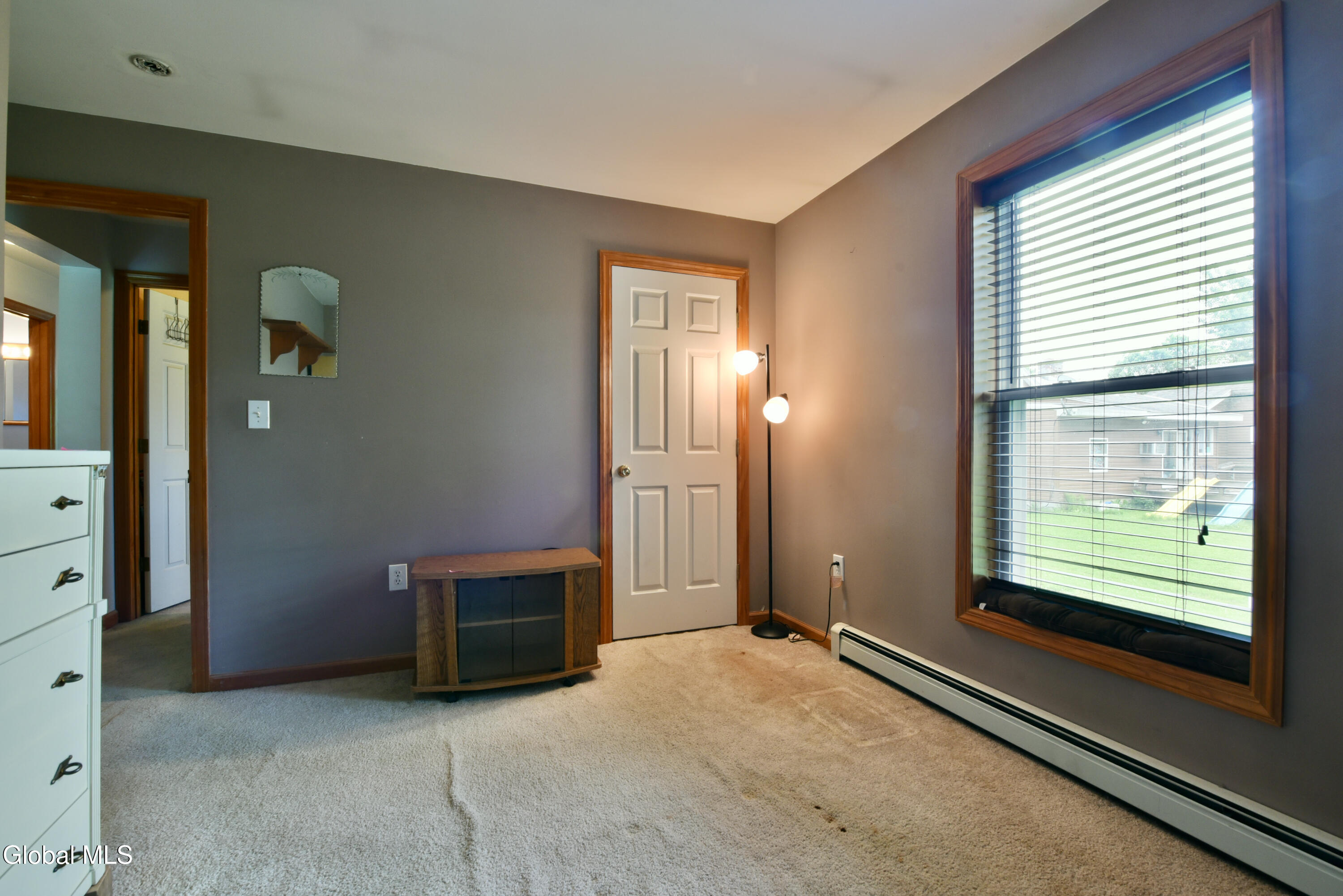1252 Midline Road Amsterdam NY 12010