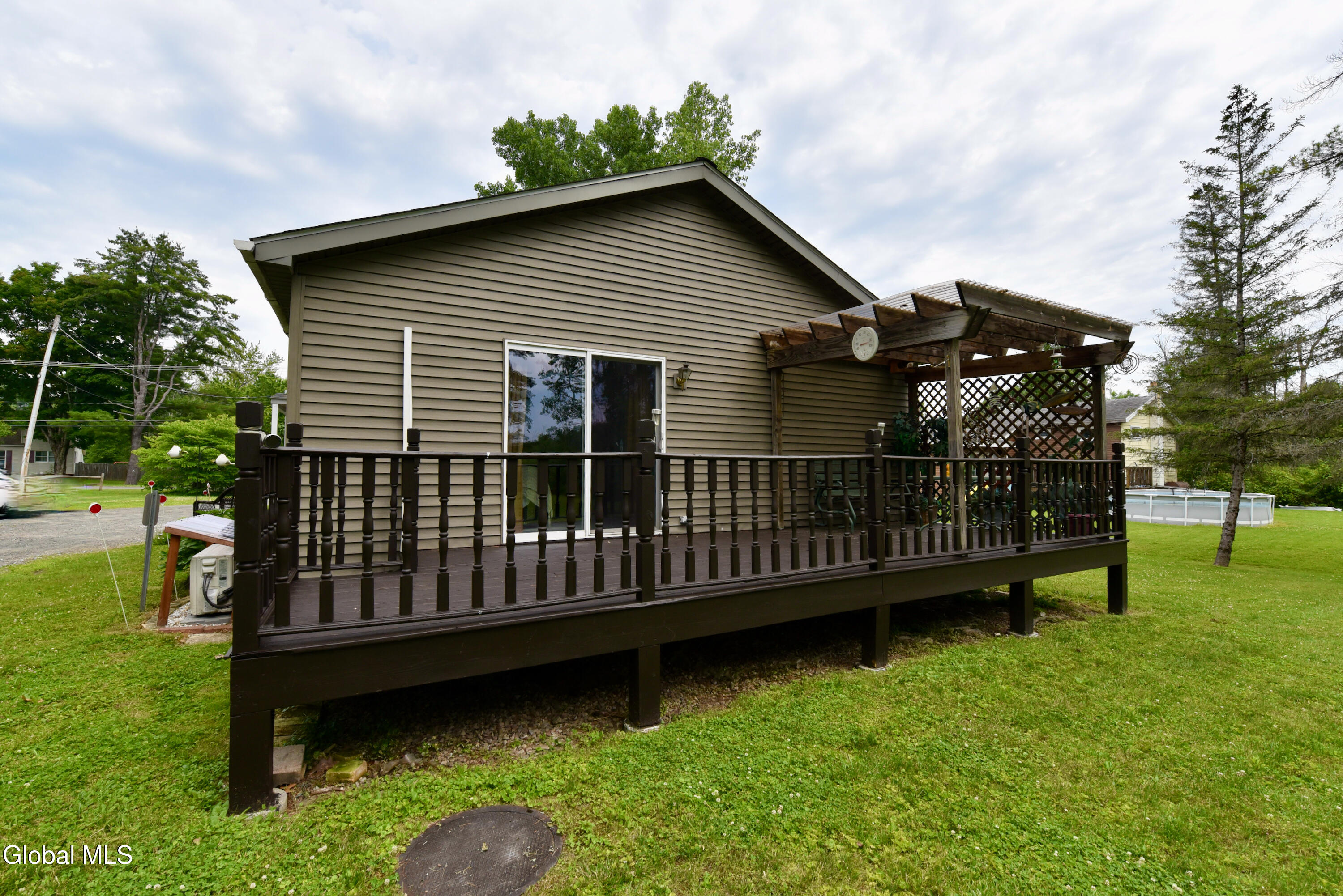 1252 Midline Road Amsterdam NY 12010