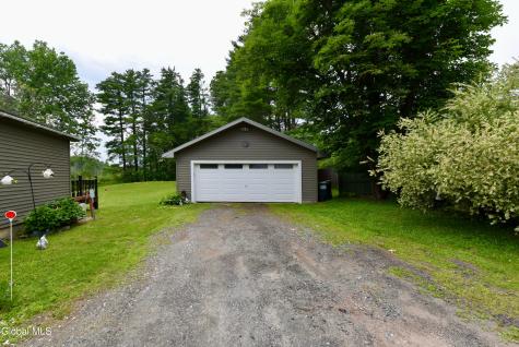 1252 Midline Road Amsterdam NY 12010