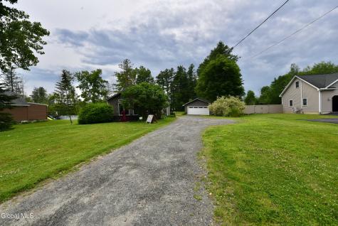 1252 Midline Road Amsterdam NY 12010