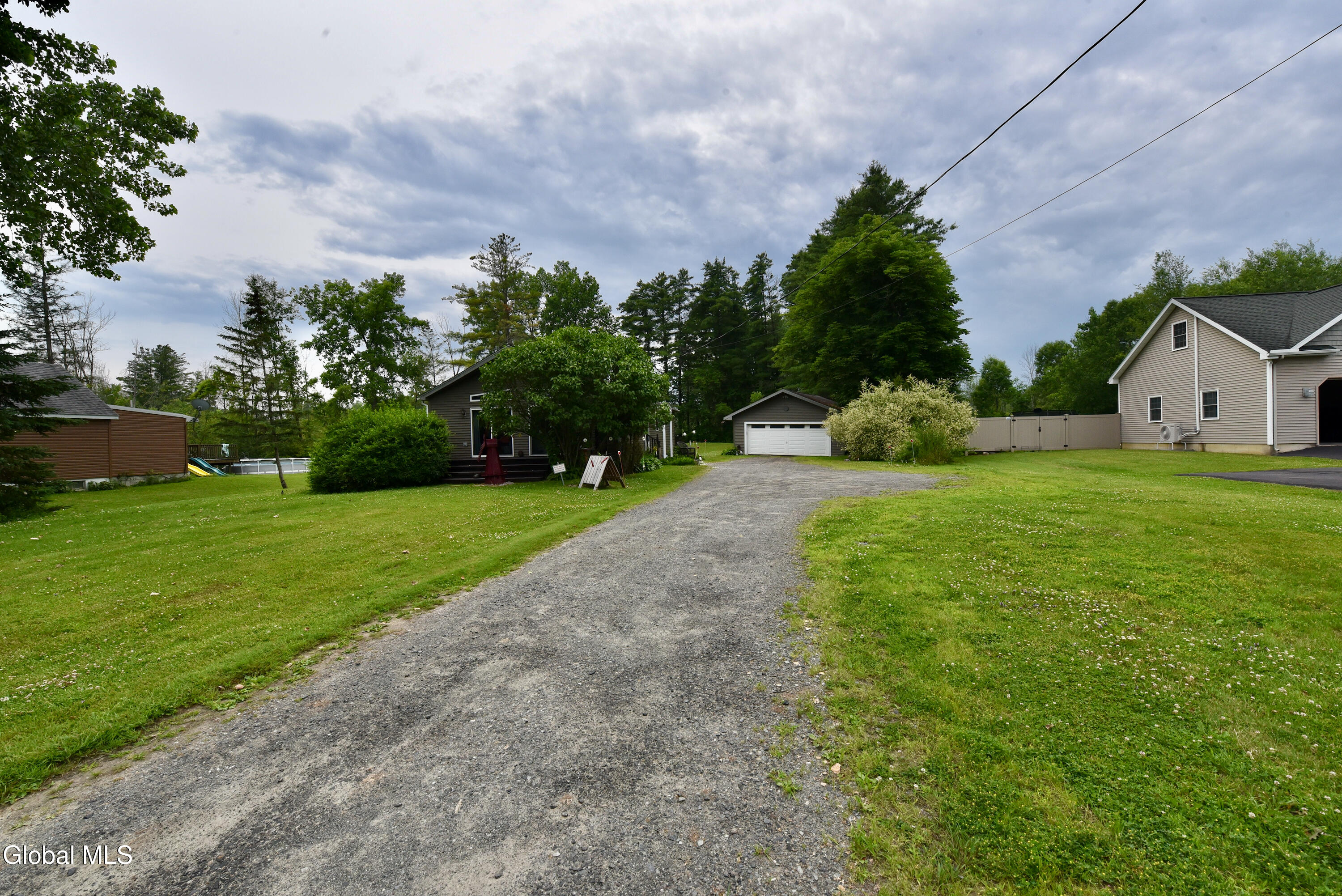 1252 Midline Road Amsterdam NY 12010