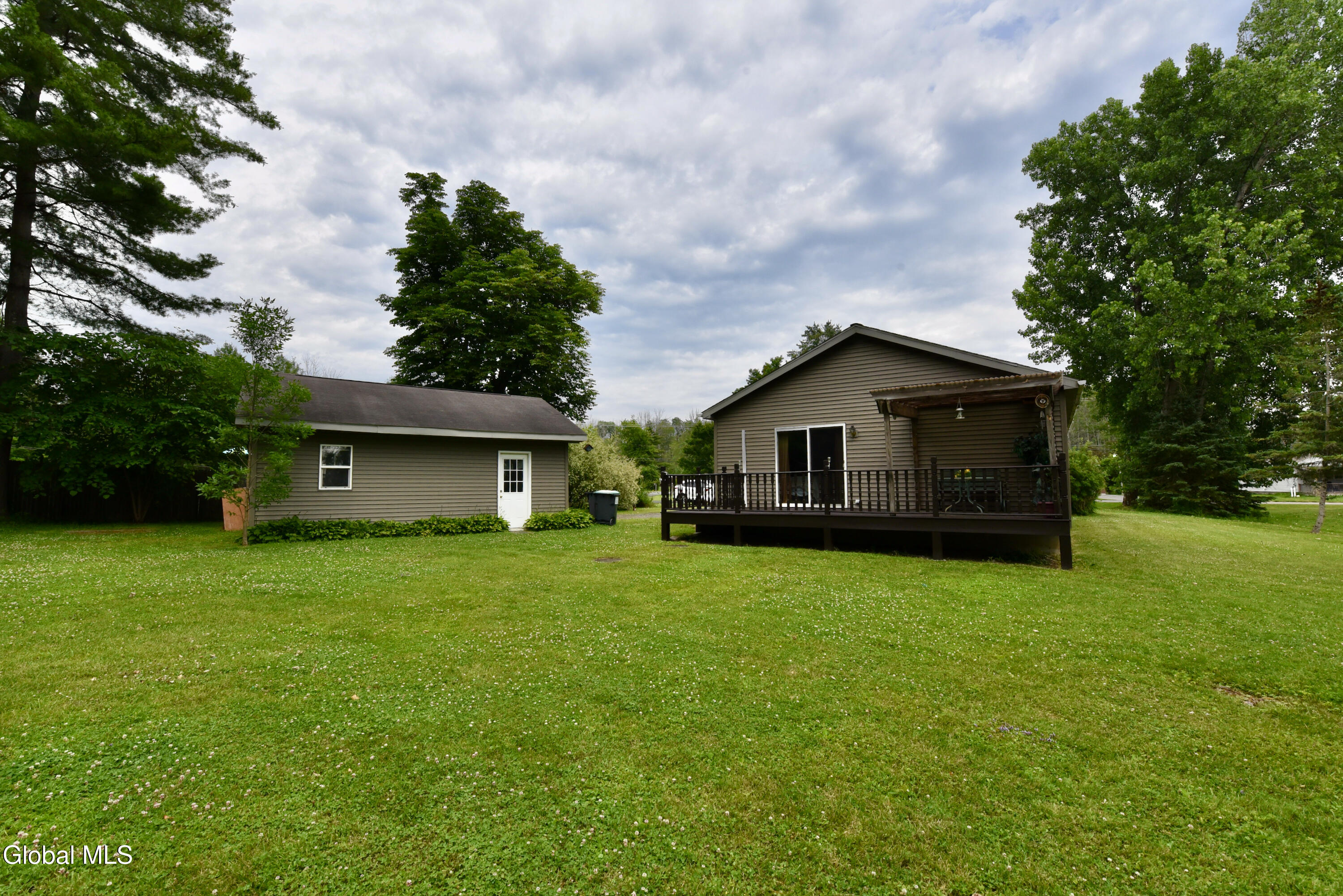 1252 Midline Road Amsterdam NY 12010