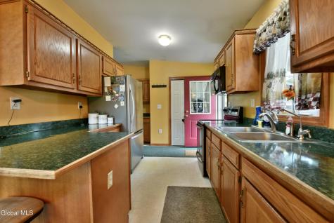 1252 Midline Road Amsterdam NY 12010