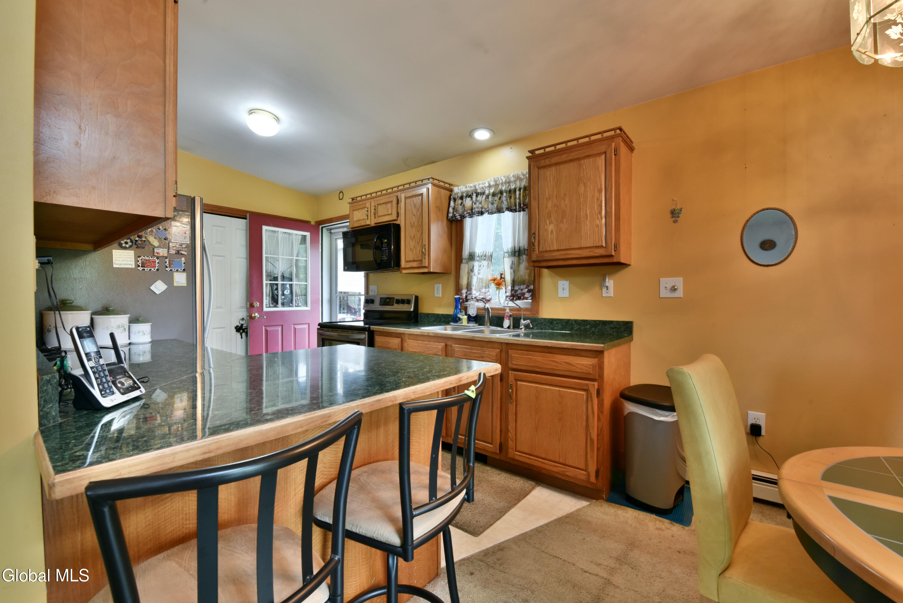 1252 Midline Road Amsterdam NY 12010