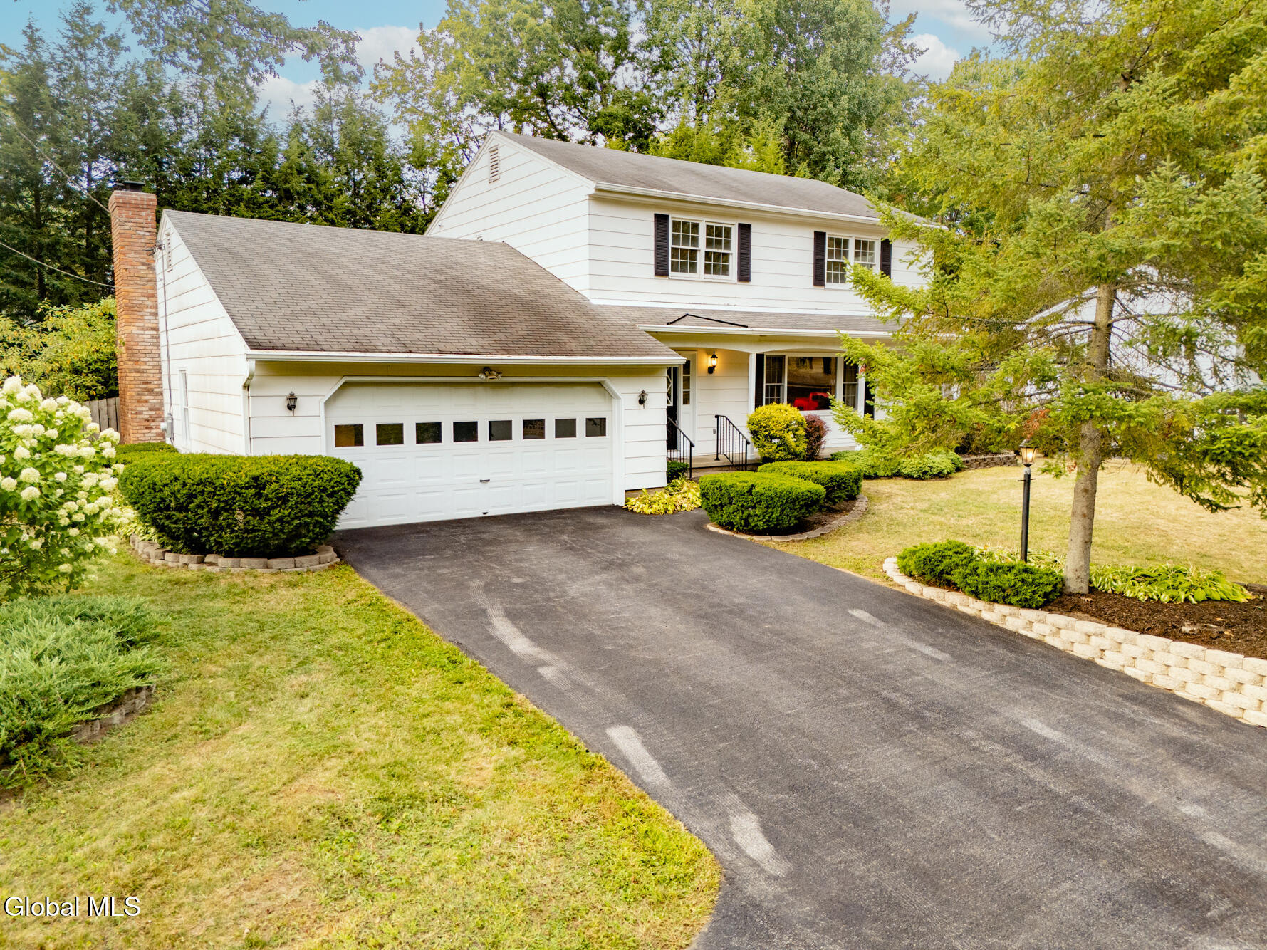 10 Oakwood Drive Queensbury NY 12804
