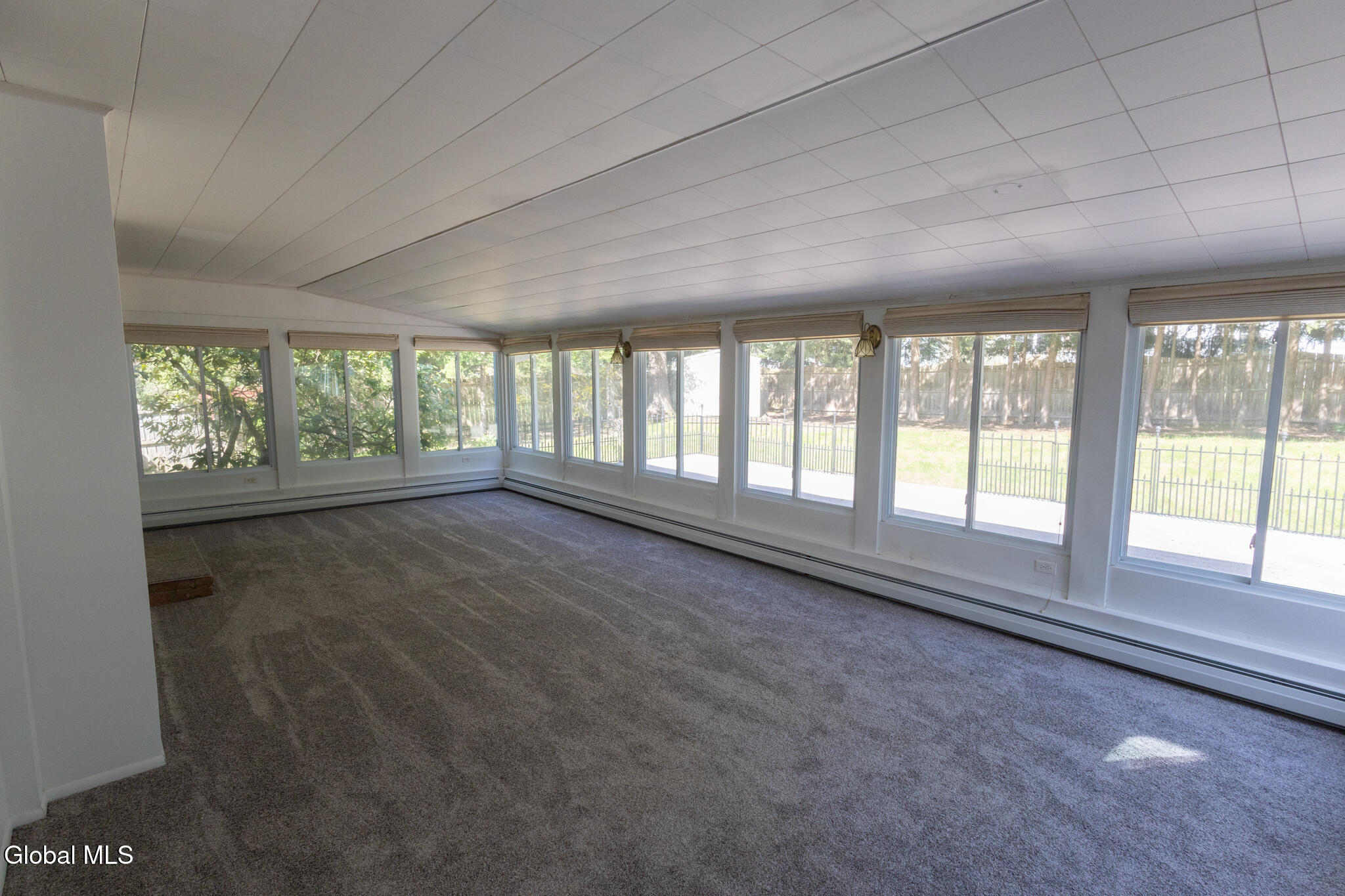 10 Oakwood Drive Queensbury NY 12804
