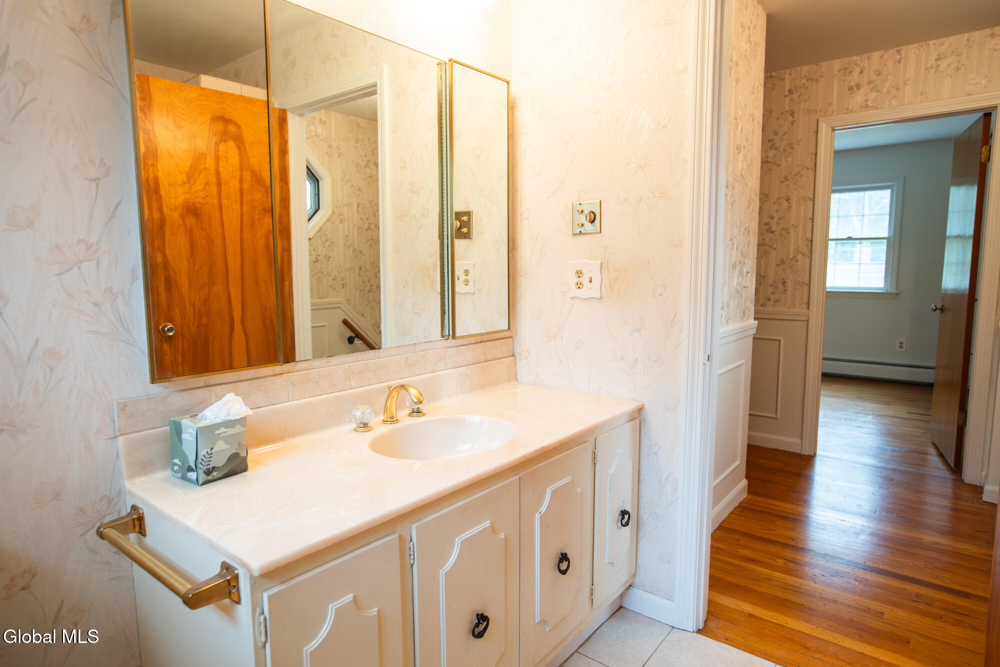 10 Oakwood Drive Queensbury NY 12804