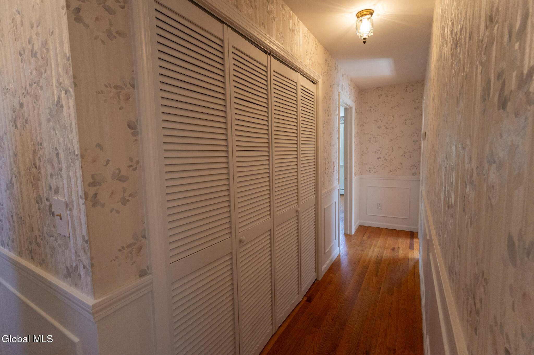 10 Oakwood Drive Queensbury NY 12804