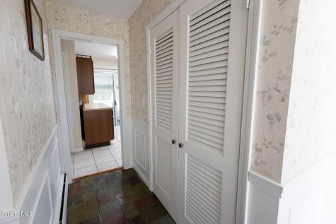 10 Oakwood Drive Queensbury NY 12804