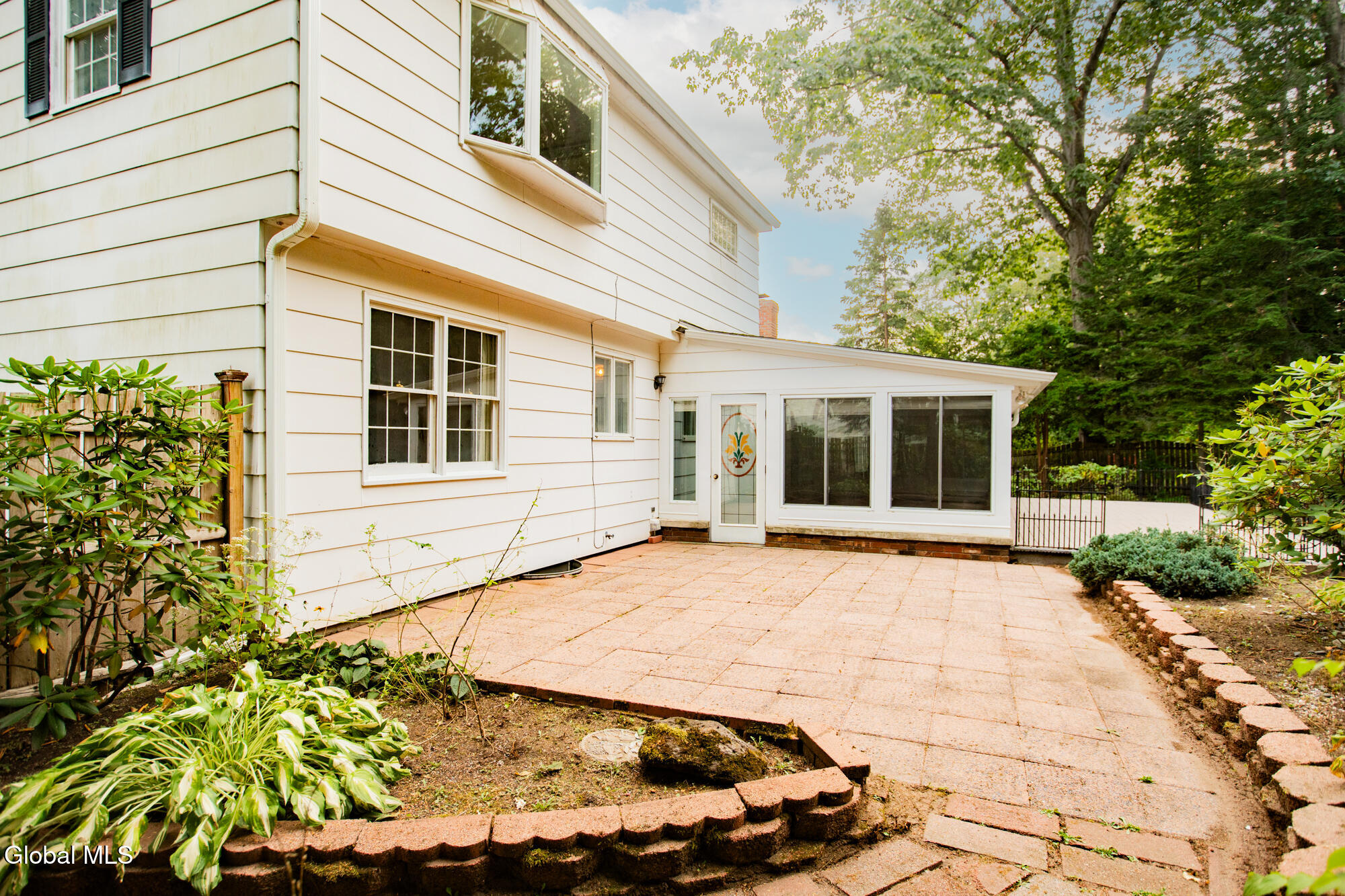 10 Oakwood Drive Queensbury NY 12804