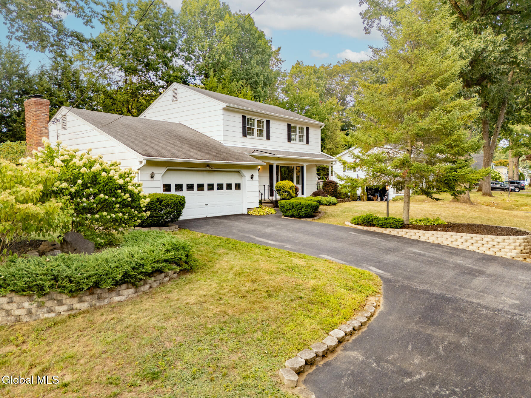 10 Oakwood Drive Queensbury NY 12804