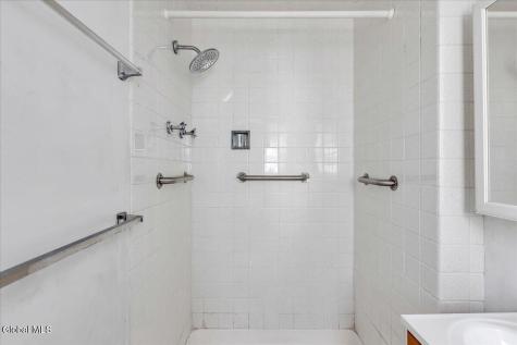 106 Fairlawn Avenue Albany NY 12203