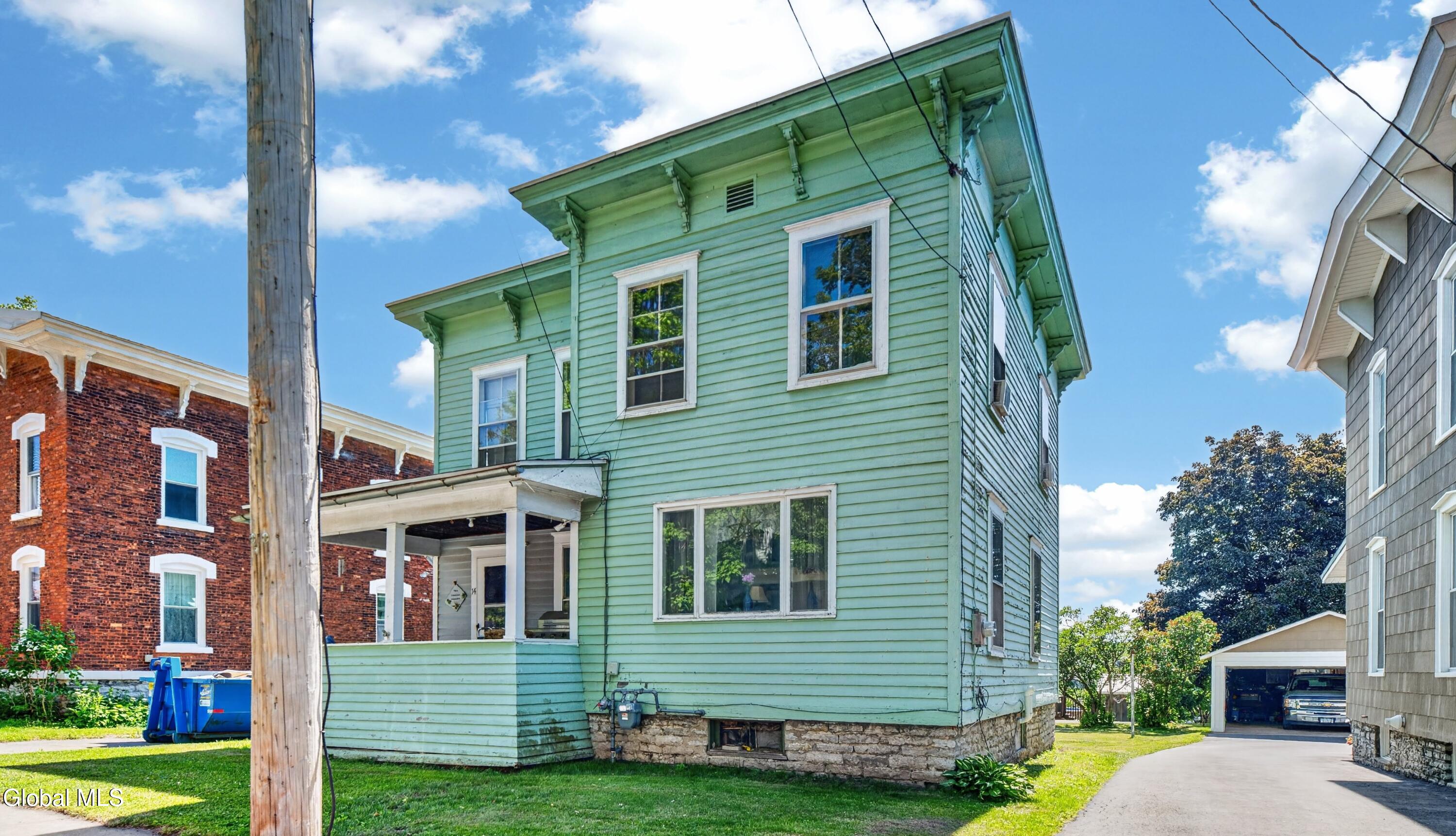 14 Berthoud Street Nelliston NY 13410