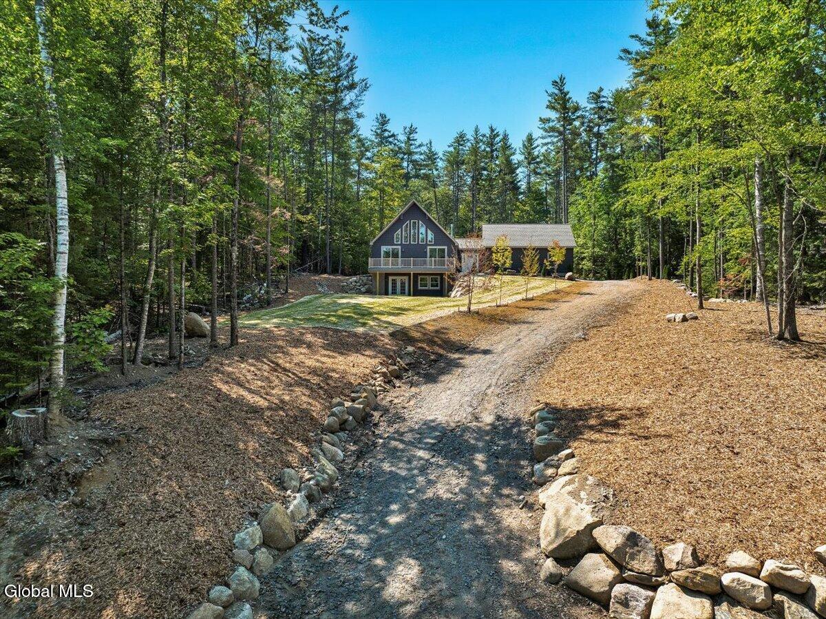 106 Mountain Path North Creek NY 12853
