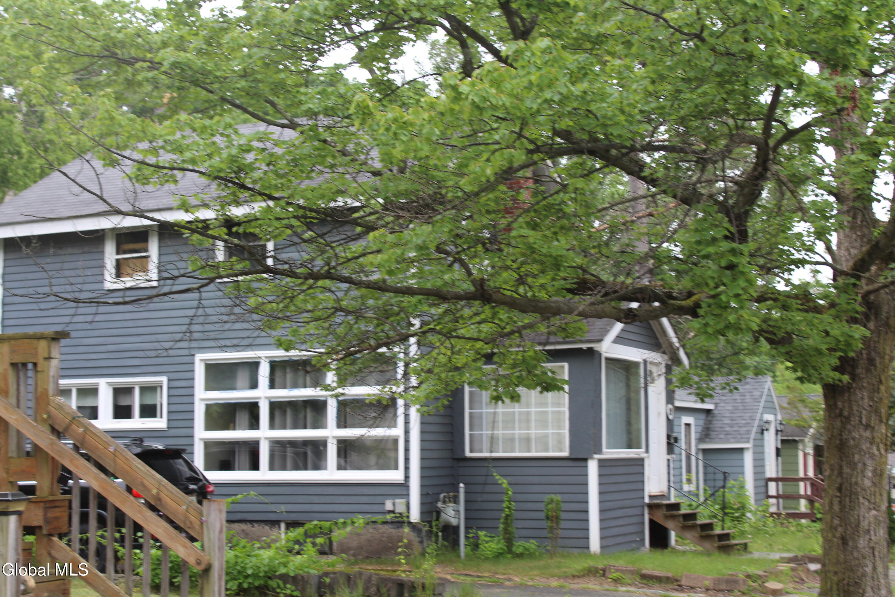 89 Park Street Gloversville NY 12078